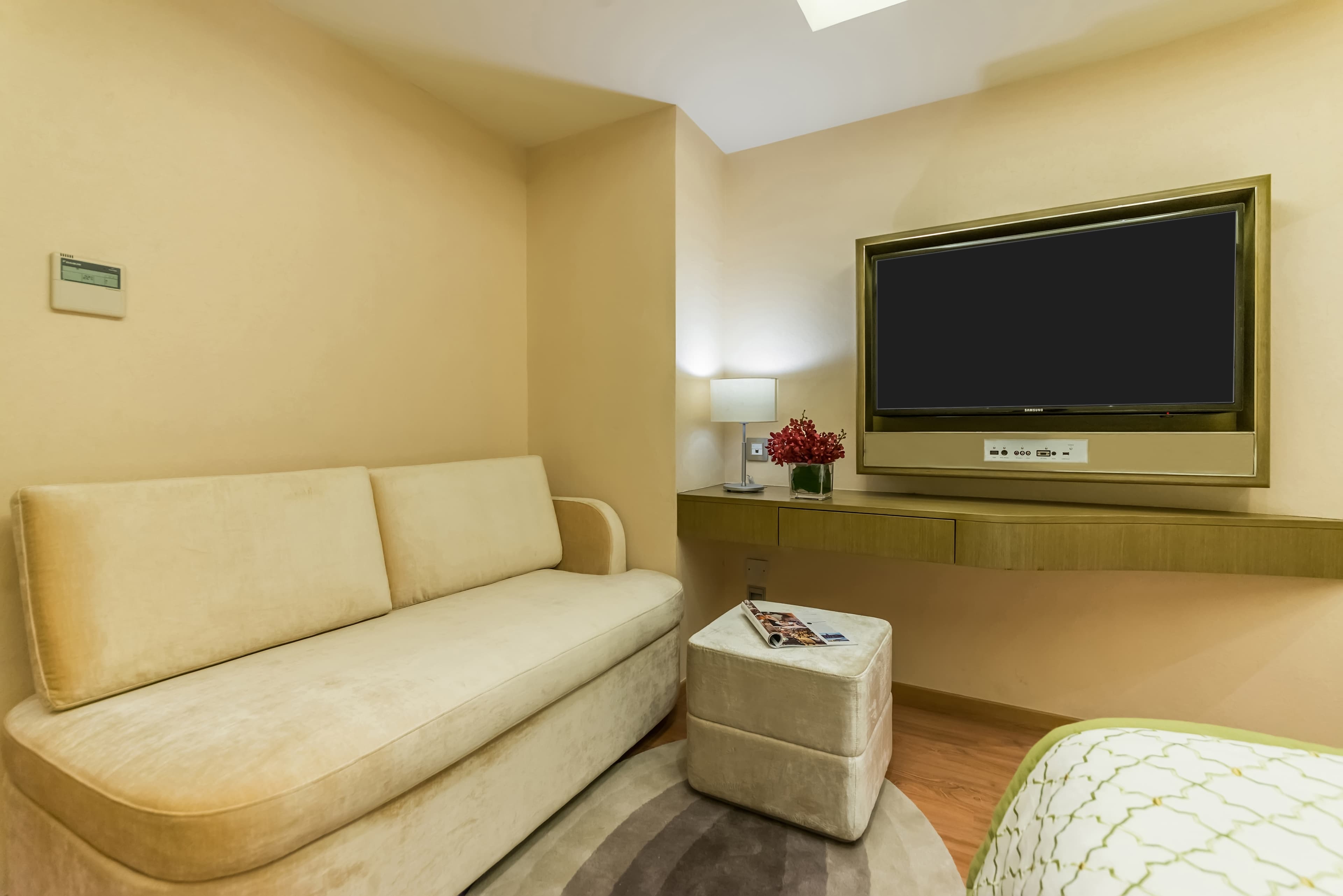 寶御酒店 ( Hotel Pravo Hong Kong )