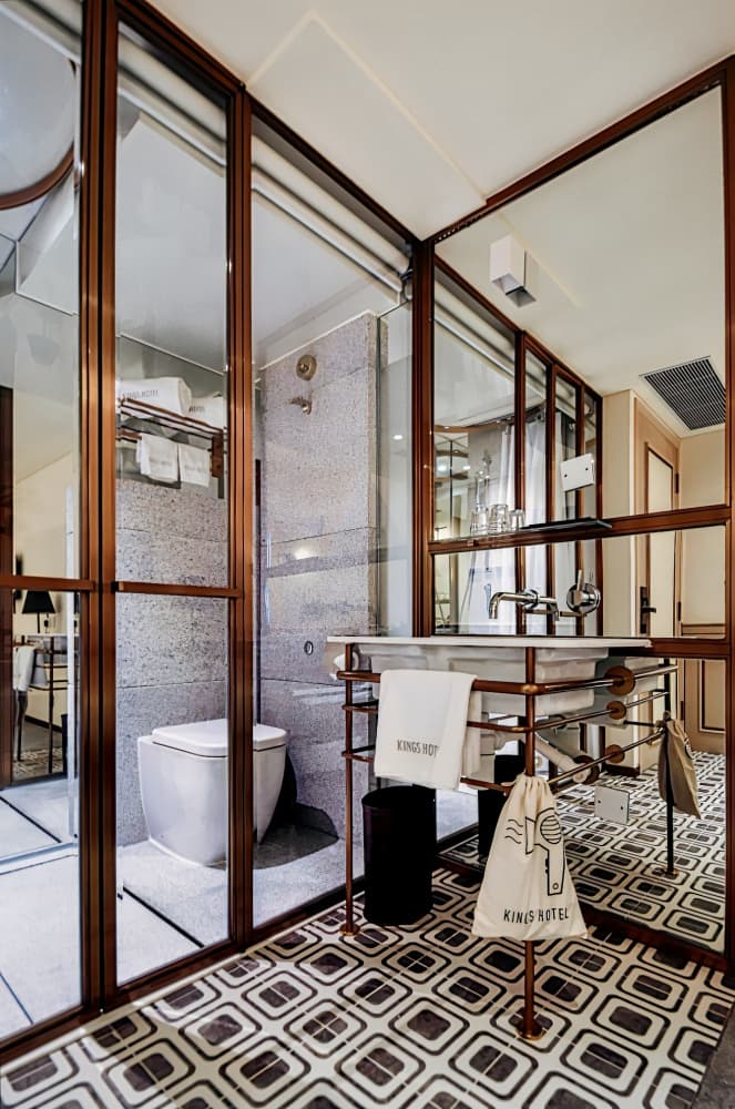 王子酒店 ( King's Hotel )