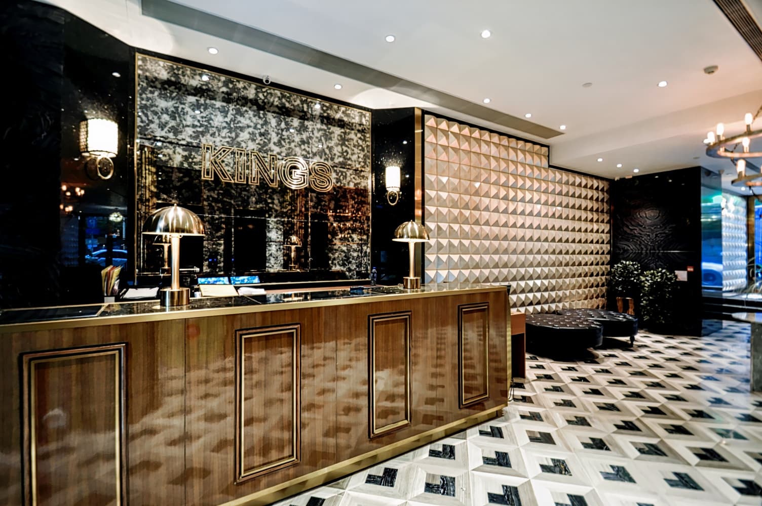 王子酒店 ( King's Hotel )