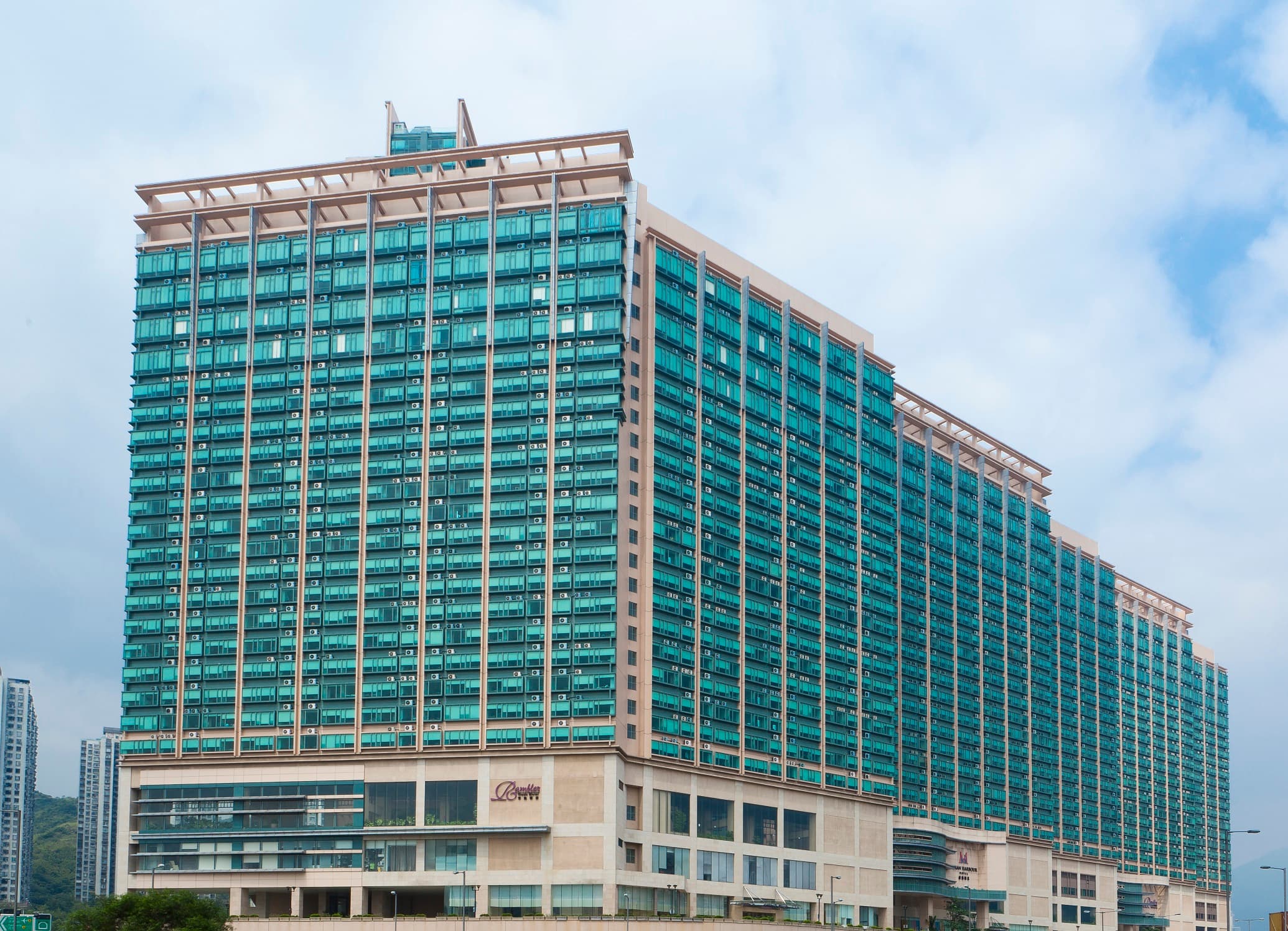 青逸酒店 ( Rambler Oasis Hotel )