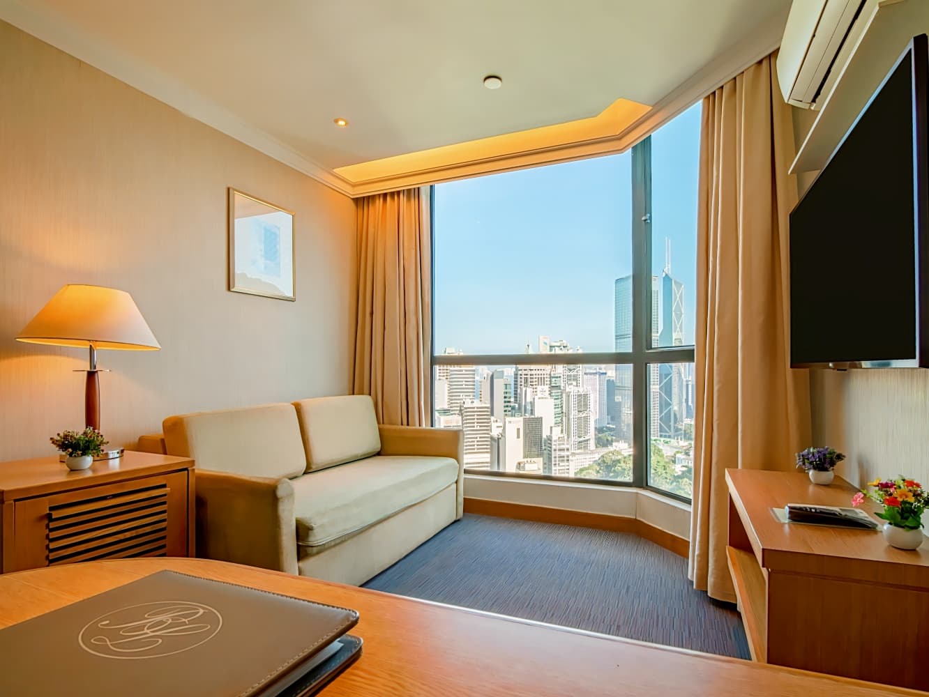 宏基國際賓館 ( Bishop Lei International House )