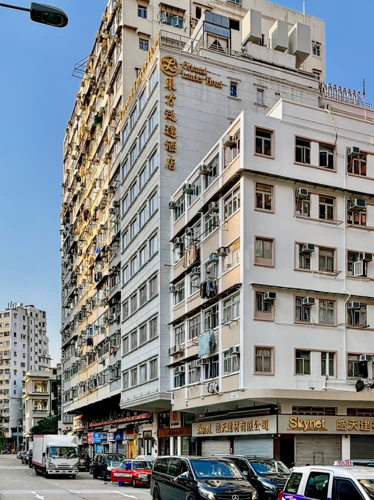 東方泛達酒店 ( Oriental Lander Hotel )