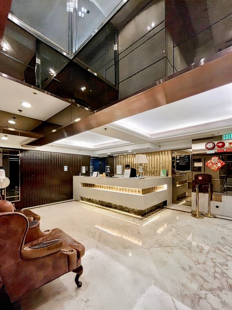 東方泛達酒店 ( Oriental Lander Hotel )