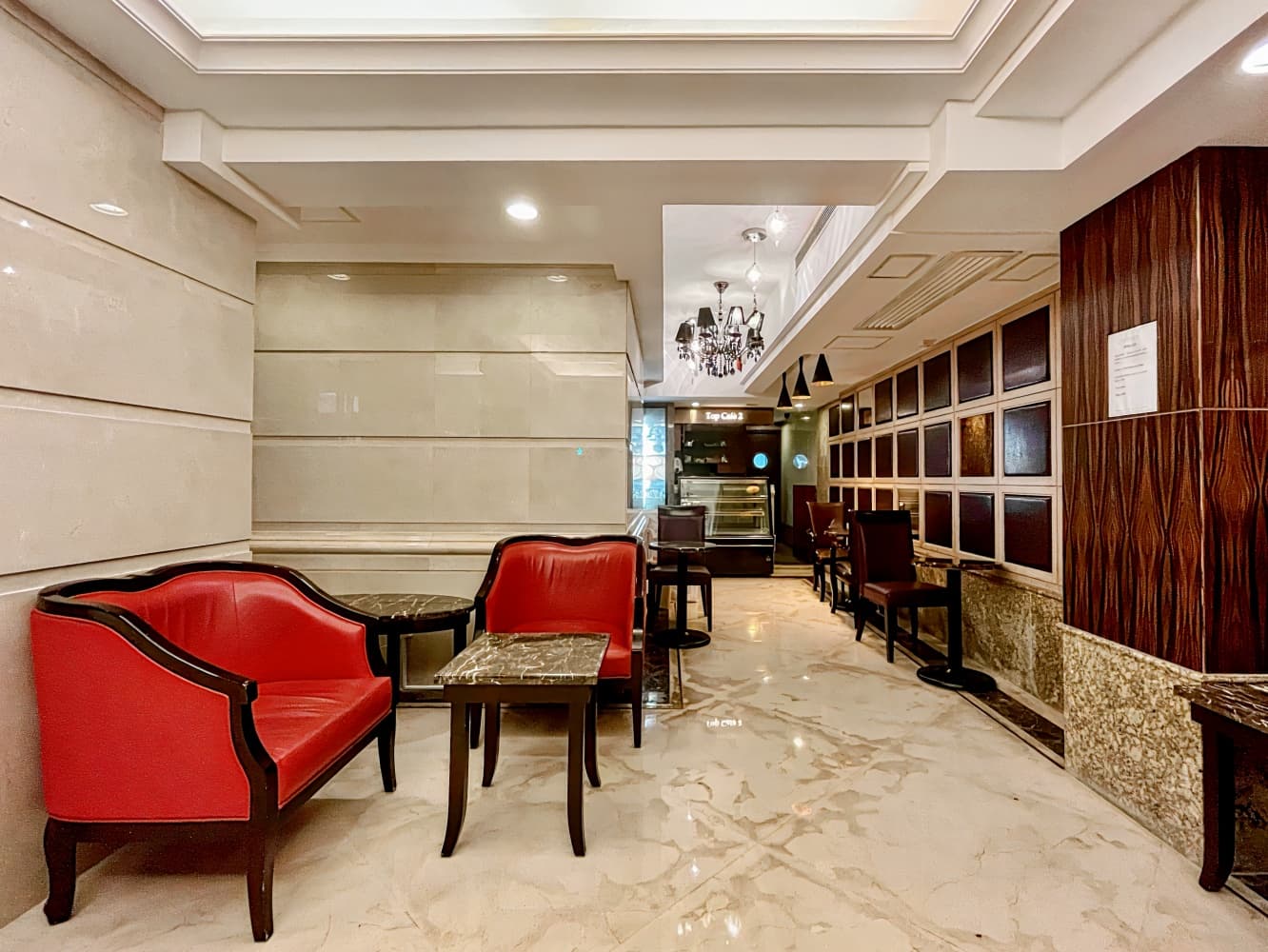 泛達太子軒 ( Lander Inn )