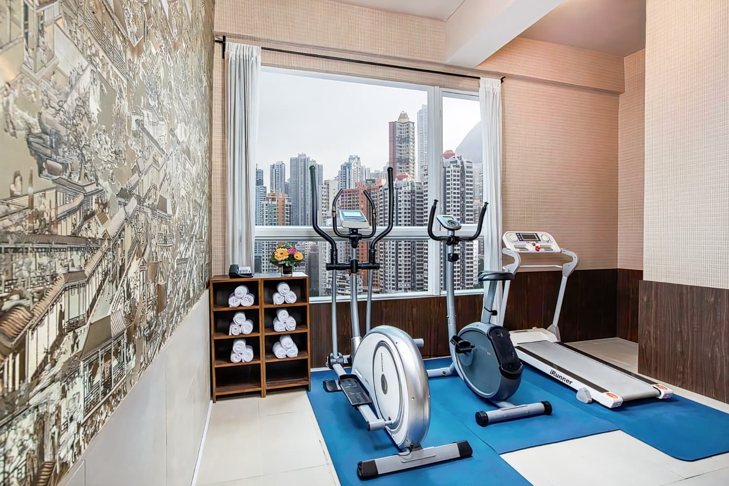 華美達海景酒店 ( Ramada Hong Kong Harbour View )