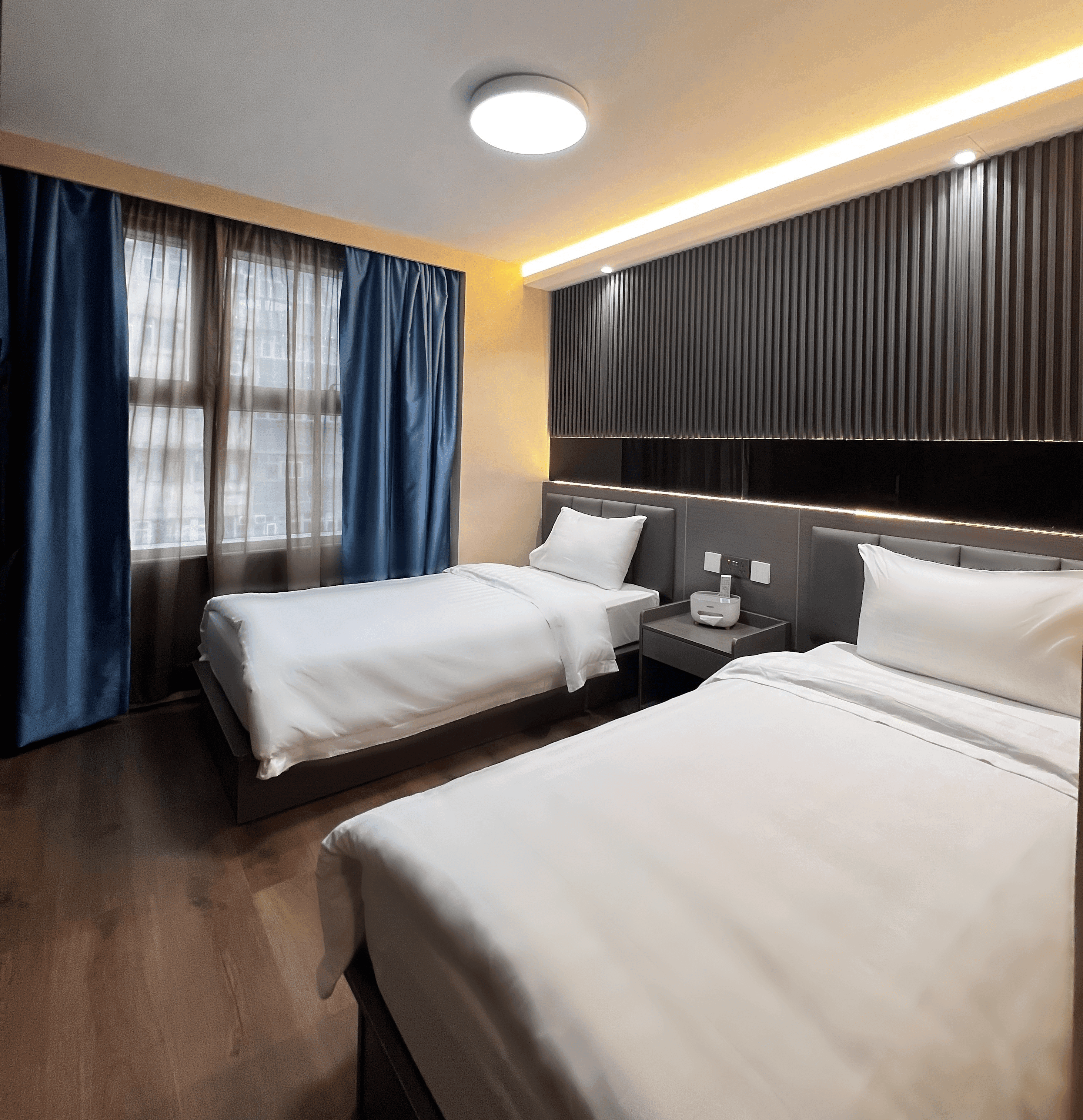 香港軒尼斯酒店 ( Hennessy Hotel )