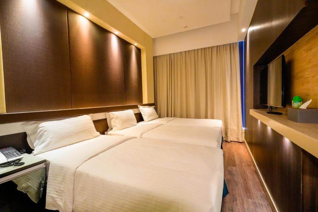 盛世酒店 (Epoch Hotel)