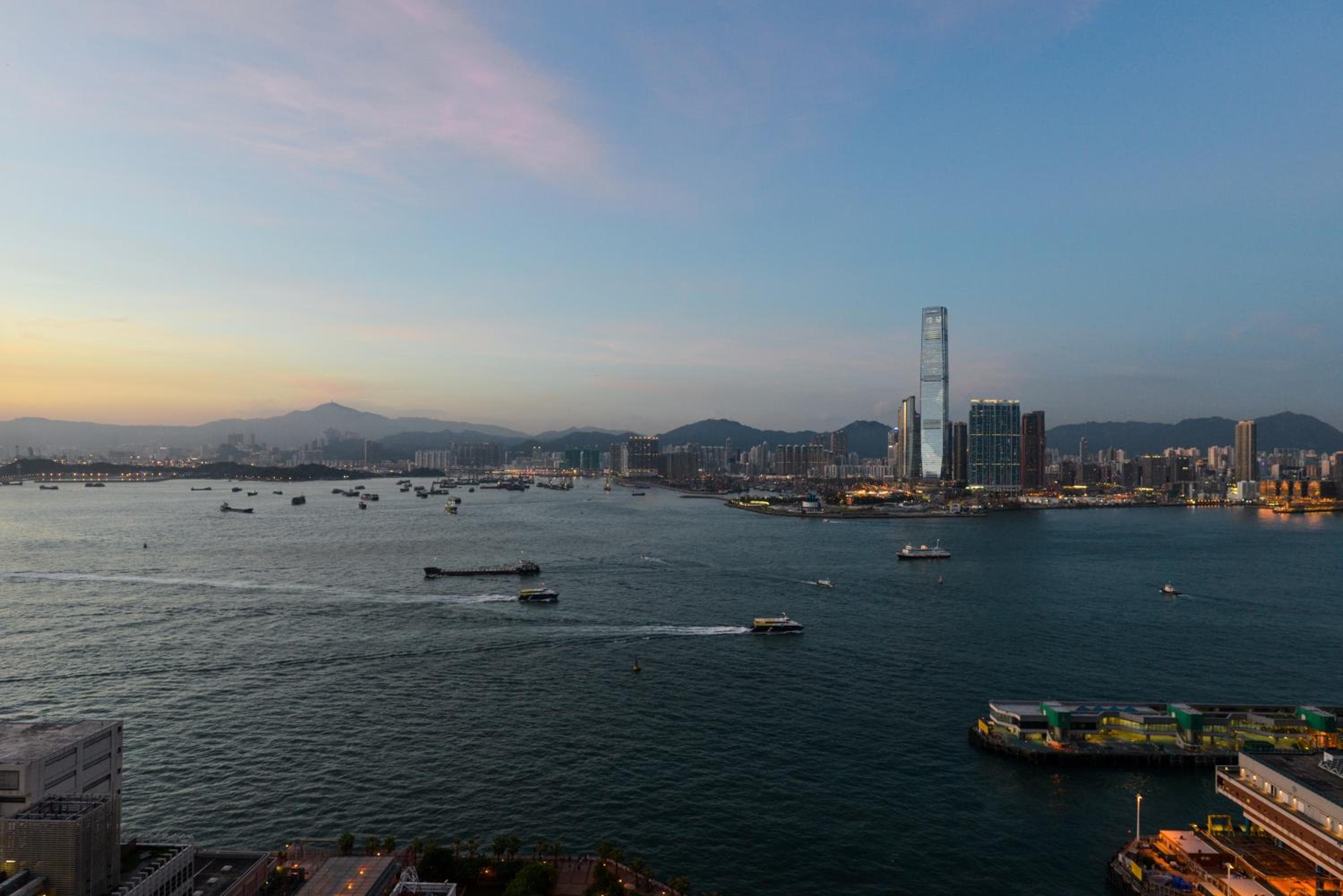 CM+酒店及服務式公寓 ( CM+ Hotels and Serviced Apartments )