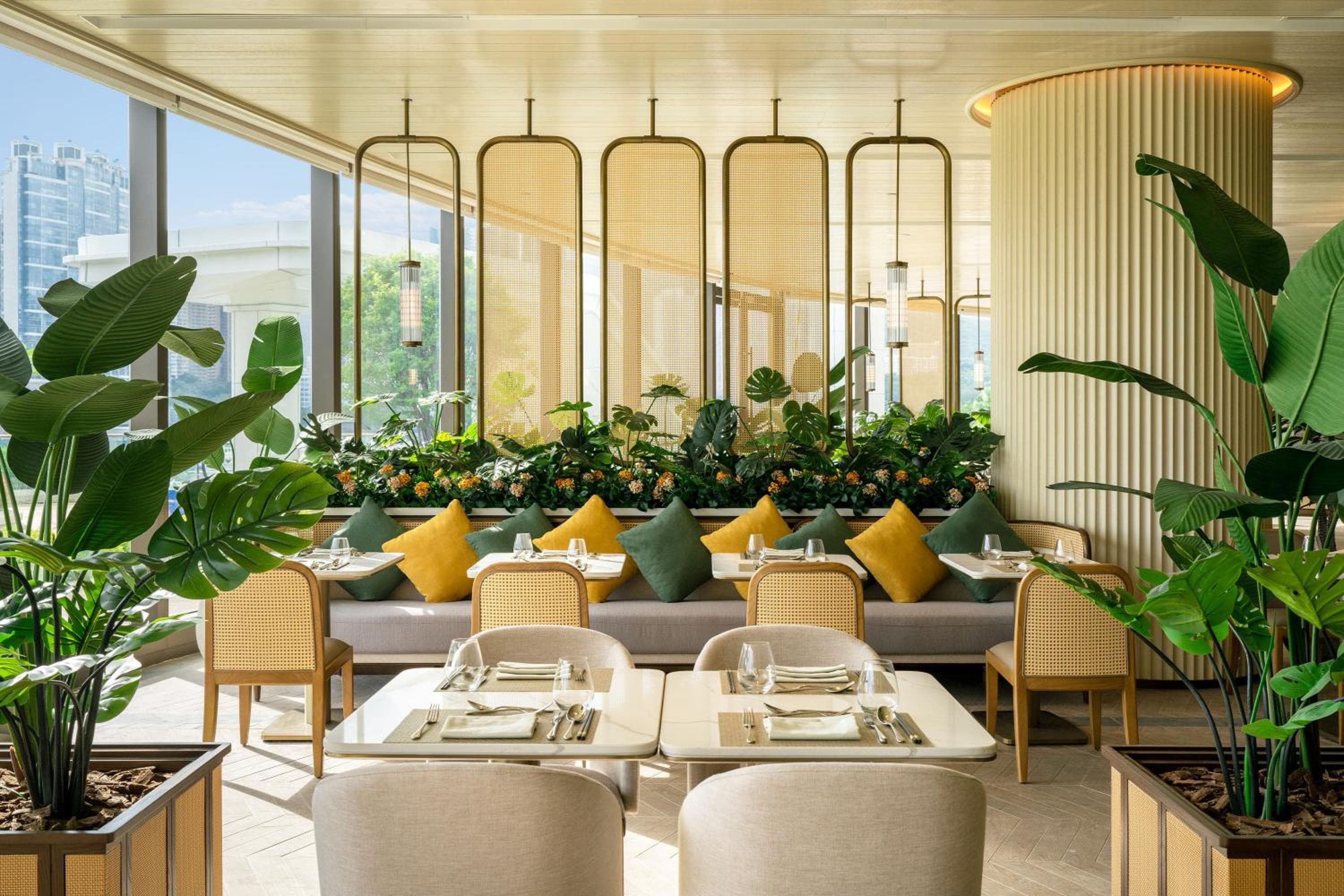 香港富麗敦海洋公園酒店 ( The Fullerton Ocean Park Hotel Hong Kong )