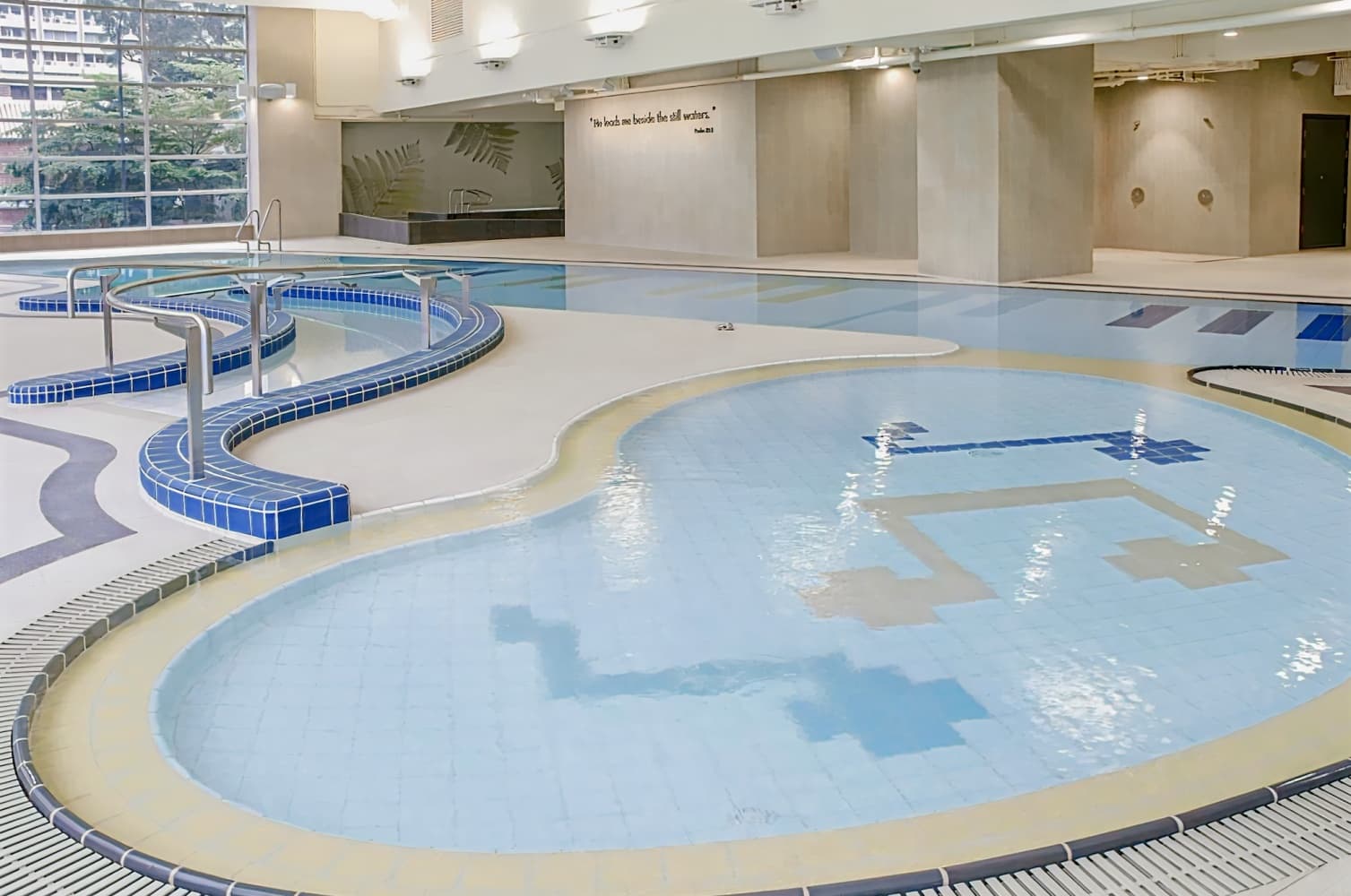 香港基督教青年會 ( The Salisbury – YMCA of Hong Kong )