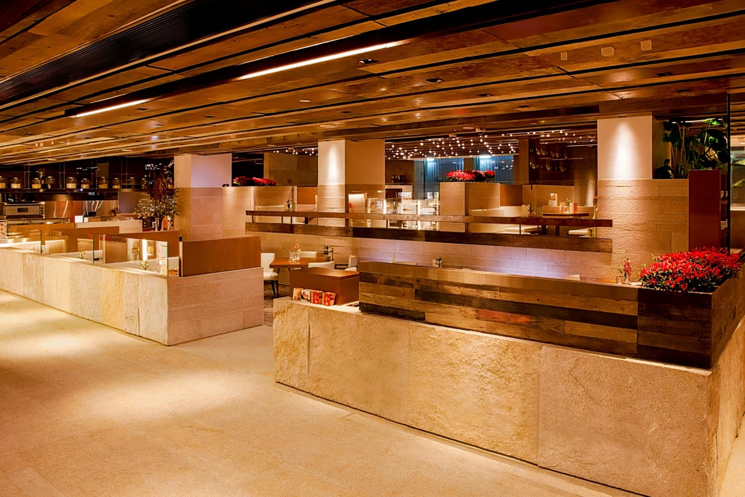 香港基督教青年會 ( The Salisbury – YMCA of Hong Kong )